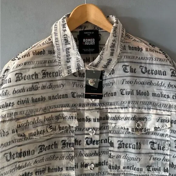 🎉5 for $45🎉NWT Forever 21 Rome & Juliet Top Blouse Size 0X News Paper Print - Picture 4 of 11